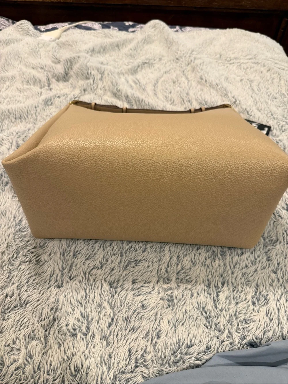 Dkny pebbled leather